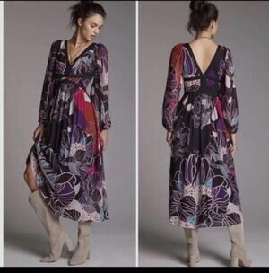 Anthropology Let Me Be Dress Size Medium Black Floral Chiffon Maxi Boho V Neck
